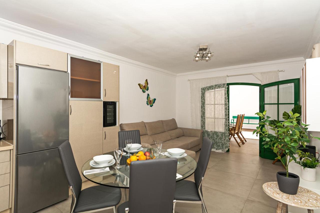 Apartment Oceanic Breeze Share Pool By Pvl Puerto del Carmen  Exterior foto